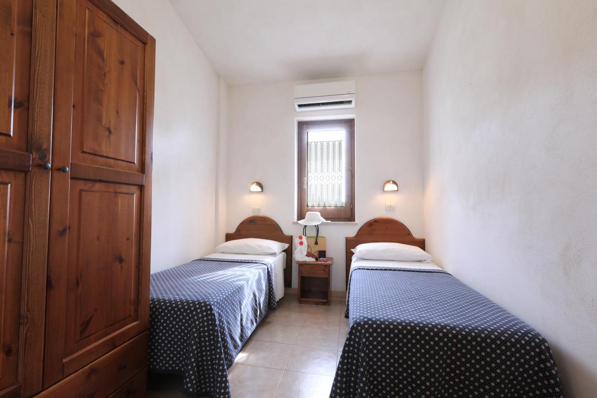 Villaggio Torre Ruffa Robinson Resort