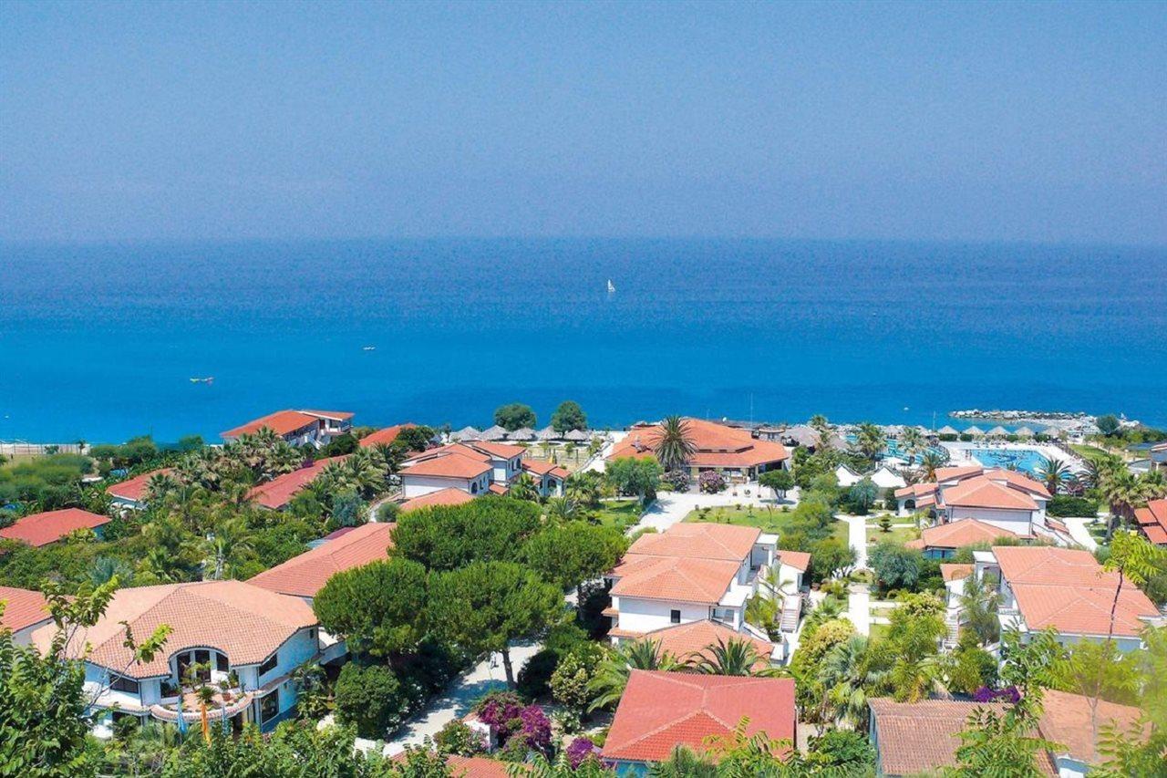 Villaggio Torre Ruffa Robinson Capo Vaticano